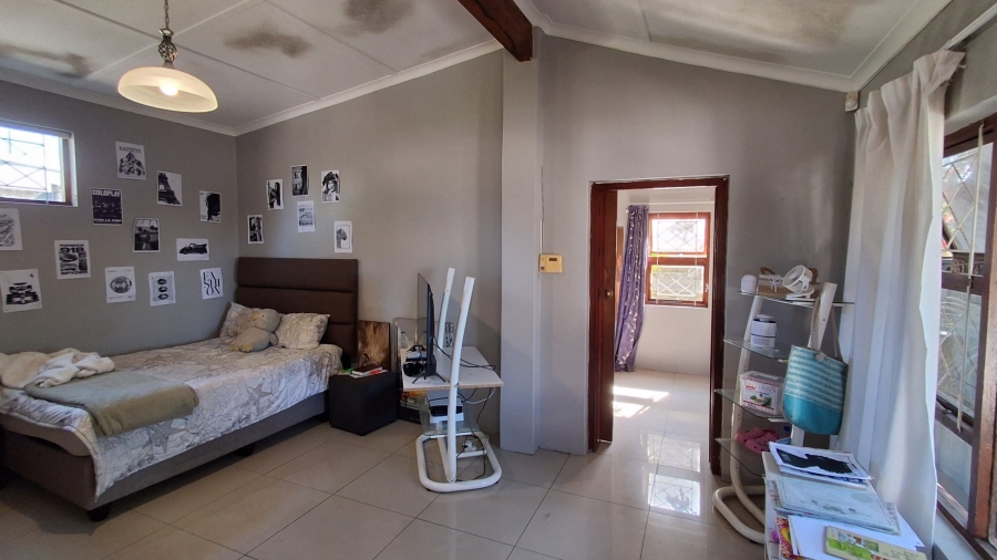 9 Bedroom Property for Sale in Cambridge Eastern Cape